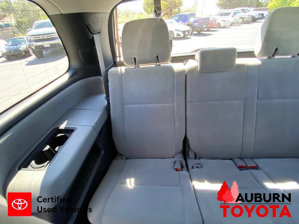 Certified 2021 Toyota Sequoia SR5 AWD/4WD image 20