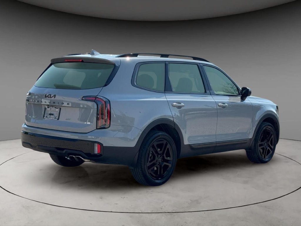 Used 2025 Kia Telluride EX X-Line AWD/4WD image 8