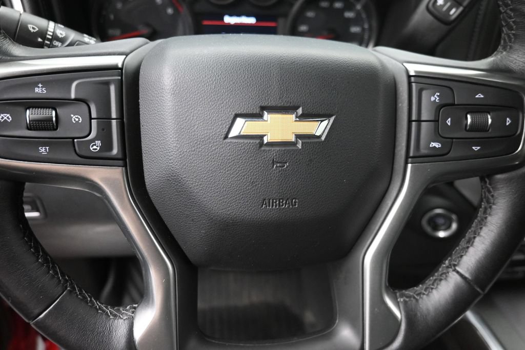 Used 2021 Chevrolet Silverado 1500 LTZ AWD/4WD image 17