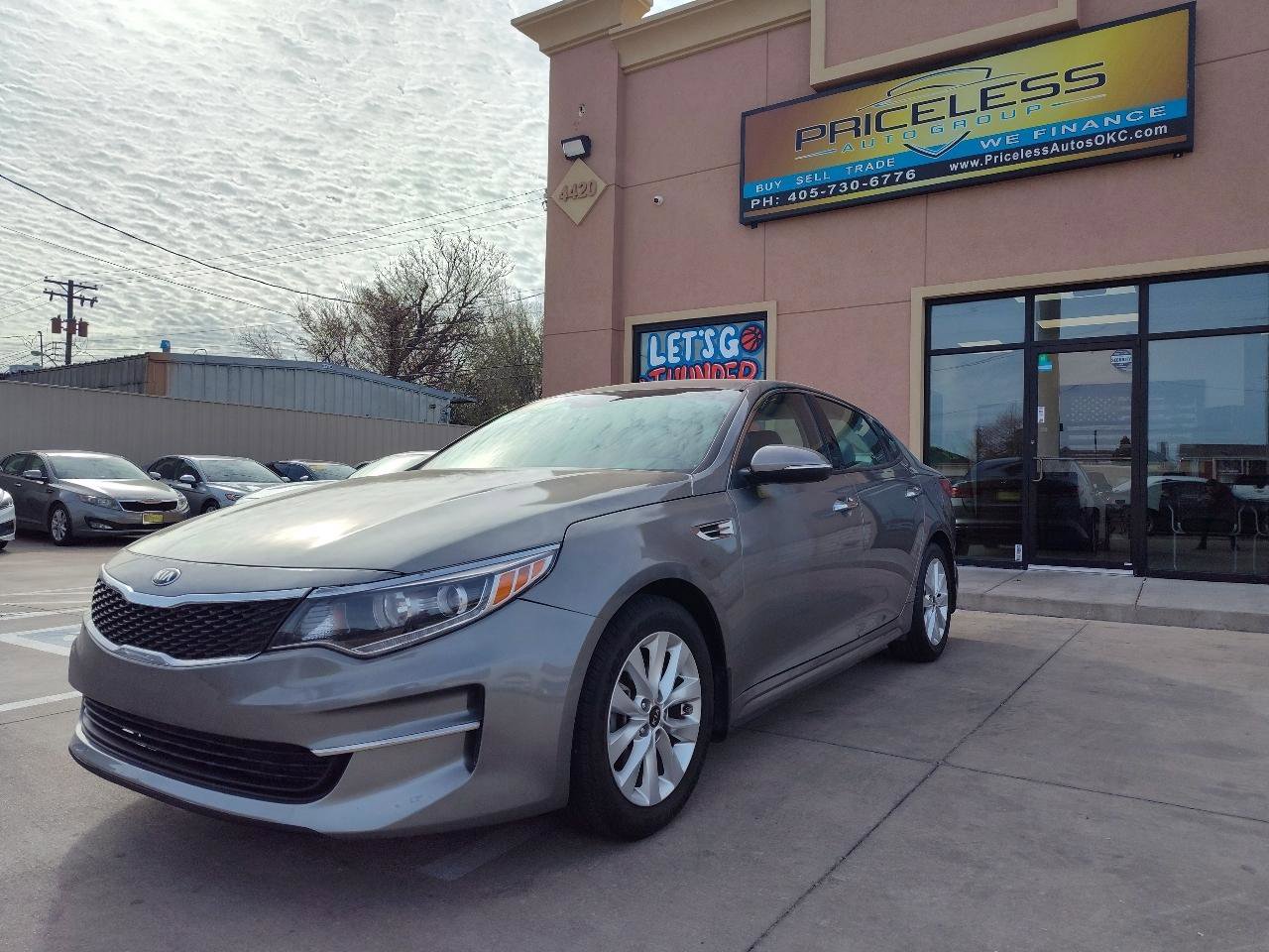 Used 2018 Kia Optima EX FWD image 8