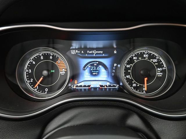 Used 2022 Jeep Cherokee Limited w/ Elite Package image 36