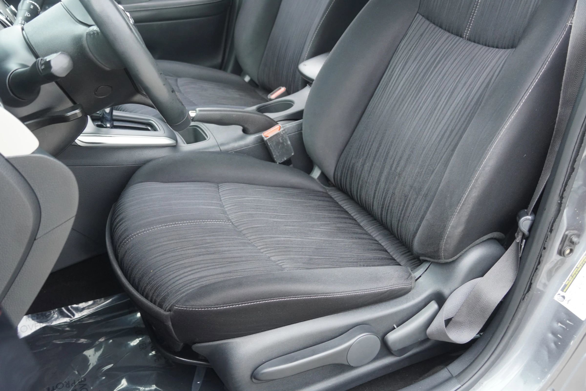 Used 2017 Nissan Sentra SV image 25