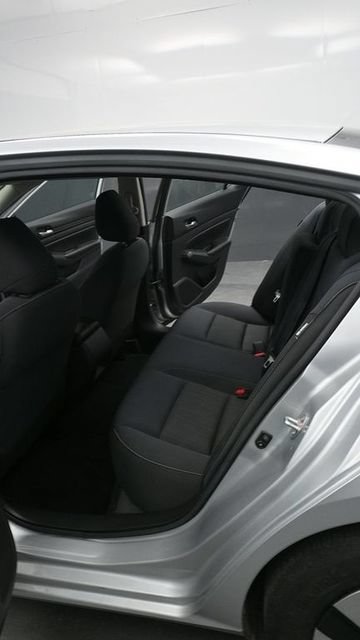 Used 2021 Nissan Altima 2.5 S FWD image 11