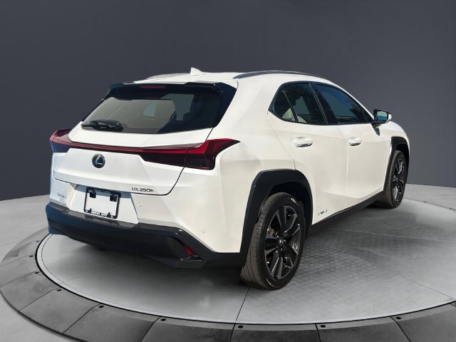 Used 2021 Lexus UX 250h w/ Premium Package AWD/4WD image 5