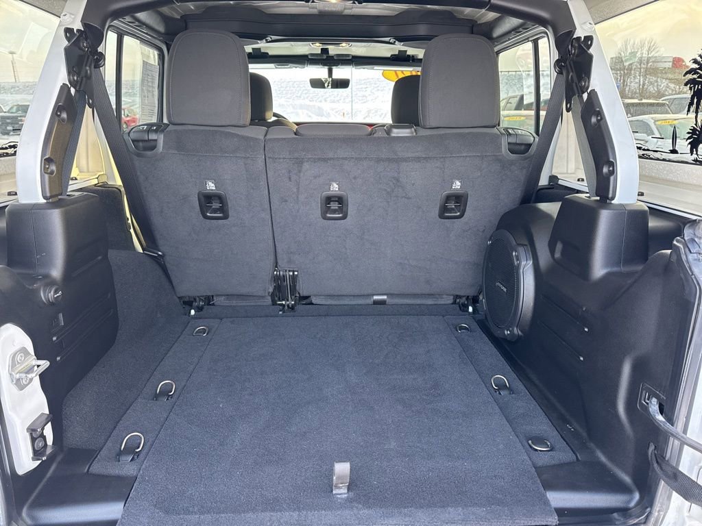 Certified 2021 Jeep Wrangler Unlimited Rubicon w/ Dual Top Group image 30
