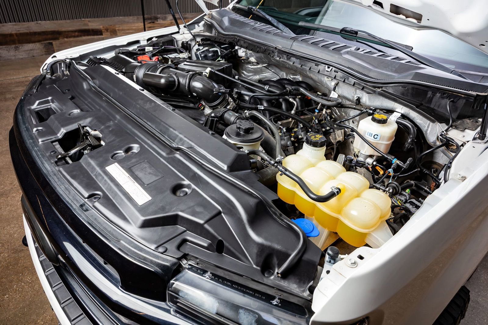 Used 2020 Ford F250 Lariat image 39