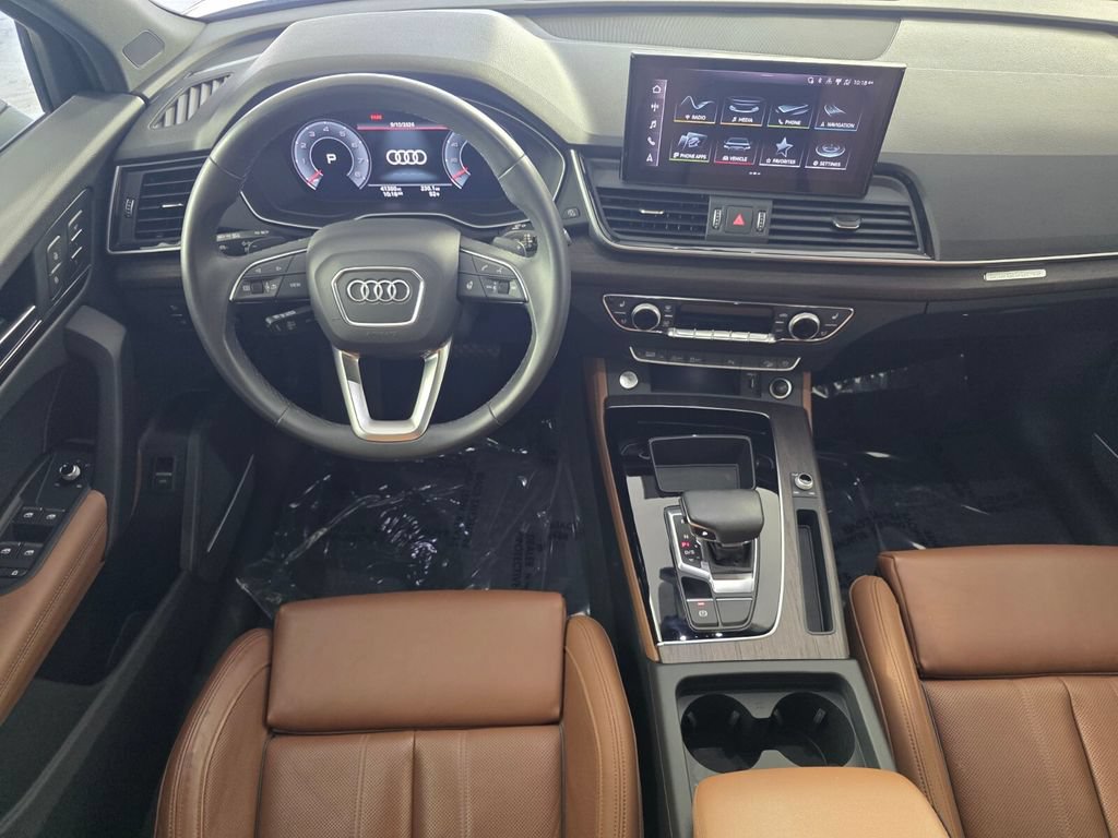 Used 2024 Audi Q5 2.0T Premium Plus AWD/4WD image 13