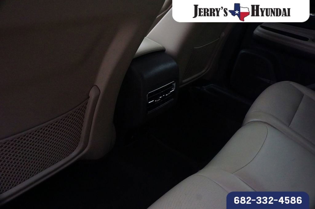 Used 2024 Lincoln Corsair AWD w/ Equipment Group 101A image 20