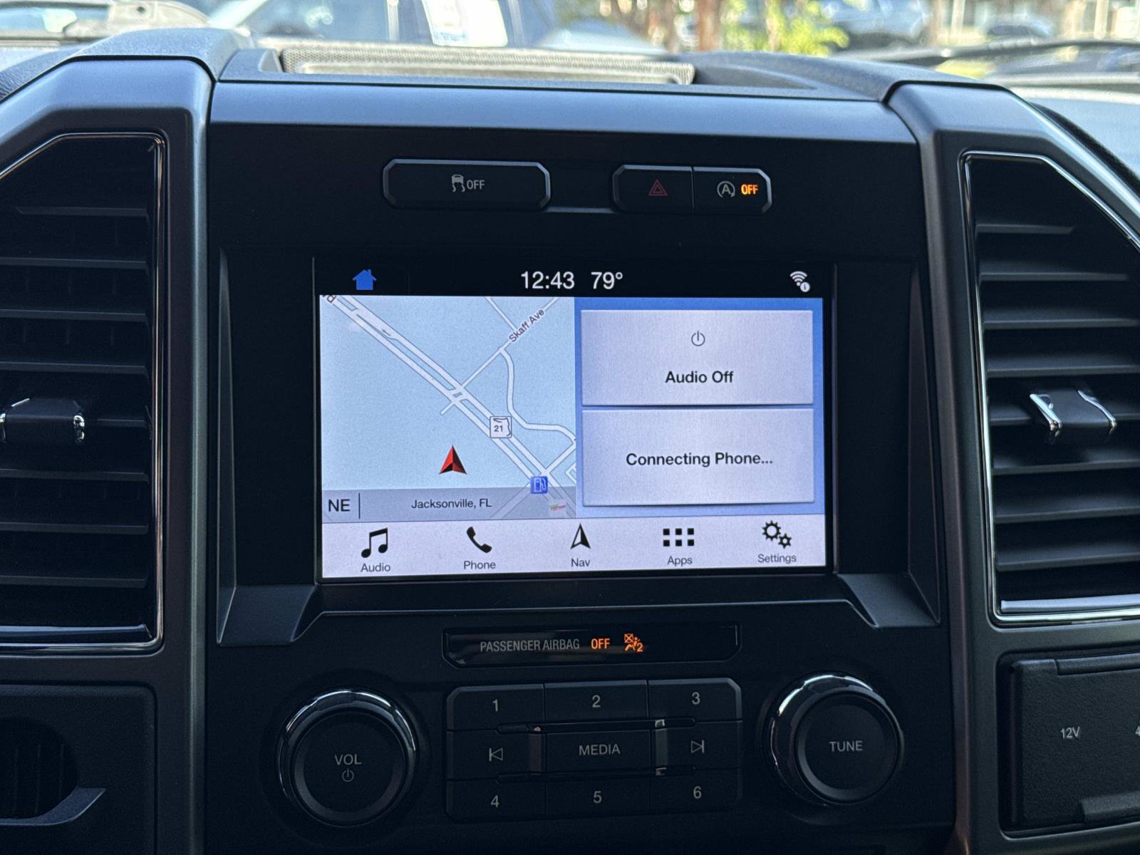 Used 2018 Ford F150 XLT w/ Equipment Group 302A Luxury RWD image 21