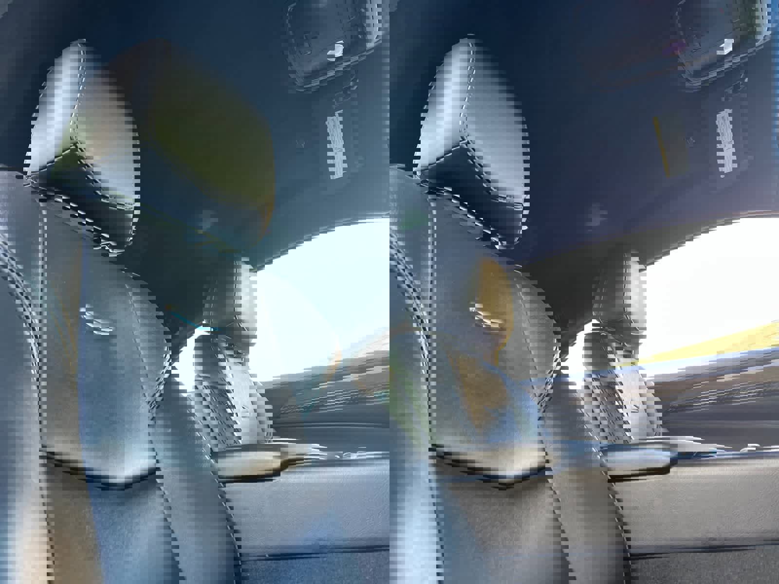 Used 2014 Cadillac ELR w/ Luxury Package image 16