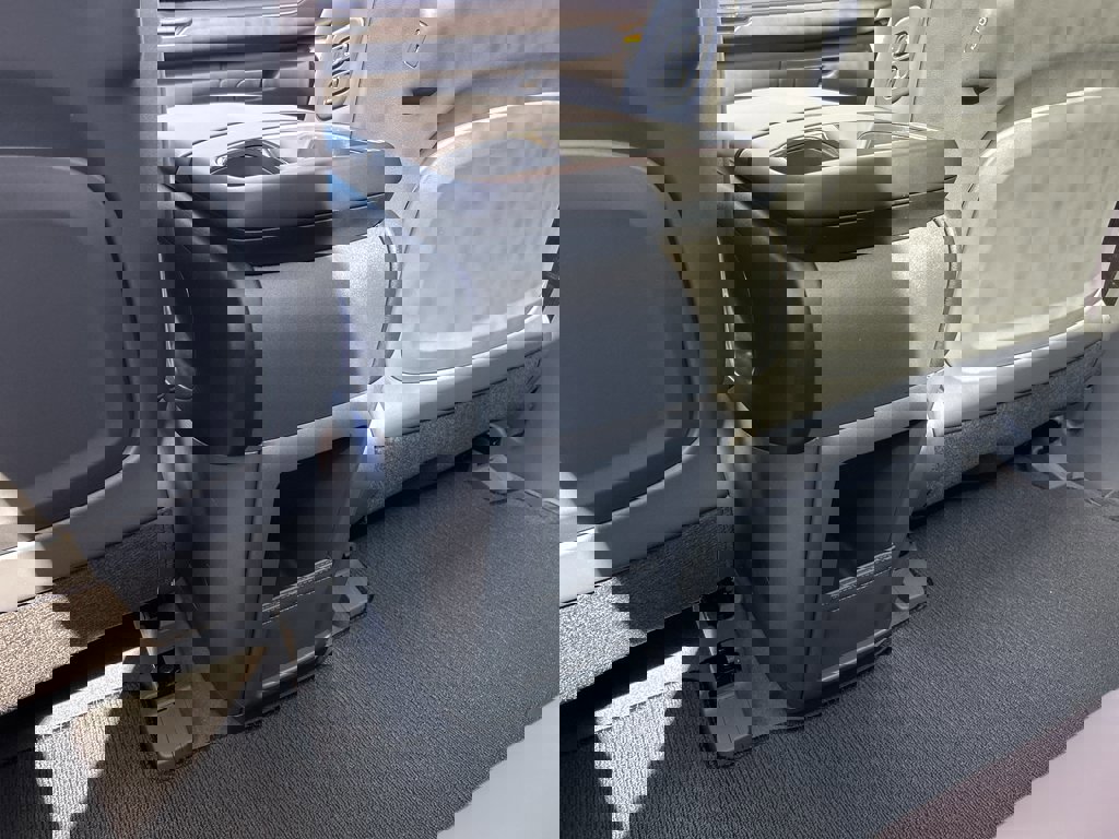 New 2026 Kia EV9 Wind image 17