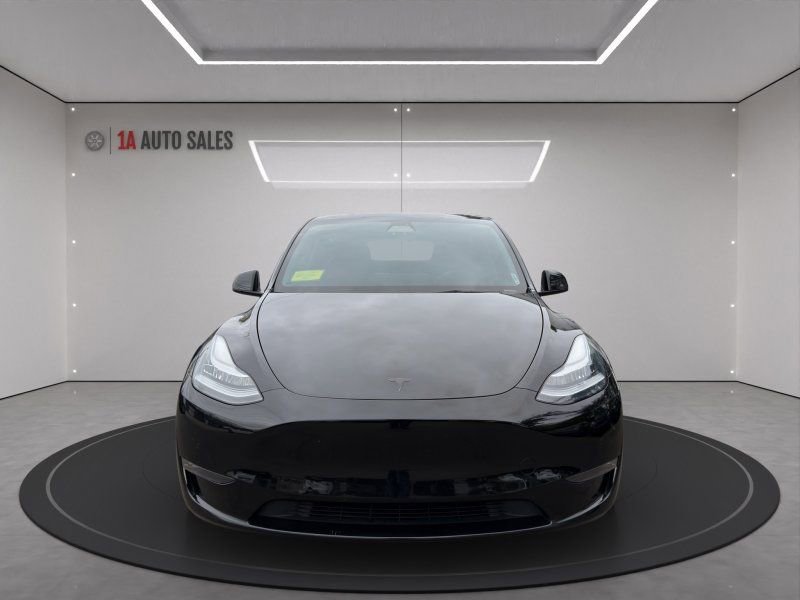 Used 2021 Tesla Model Y Long Range AWD/4WD image 8