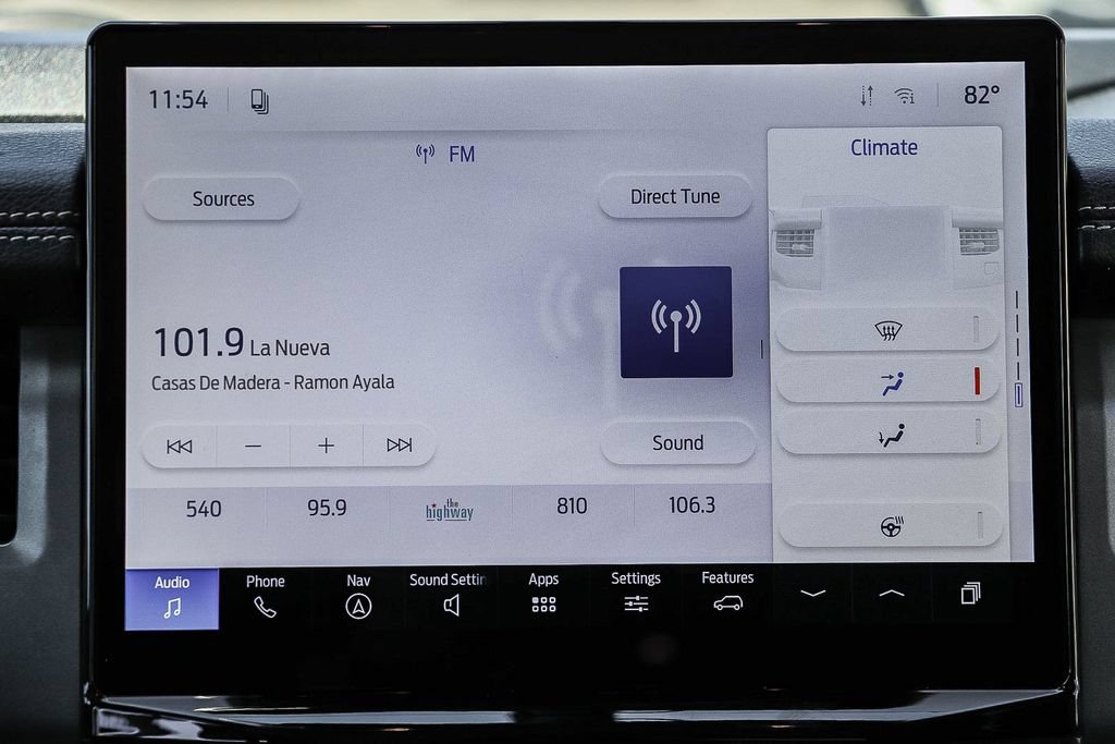 Certified 2023 Ford Expedition XLT RWD image 18