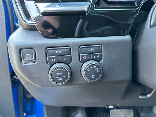 Certified 2025 Chevrolet Silverado 1500 LT AWD/4WD image 18