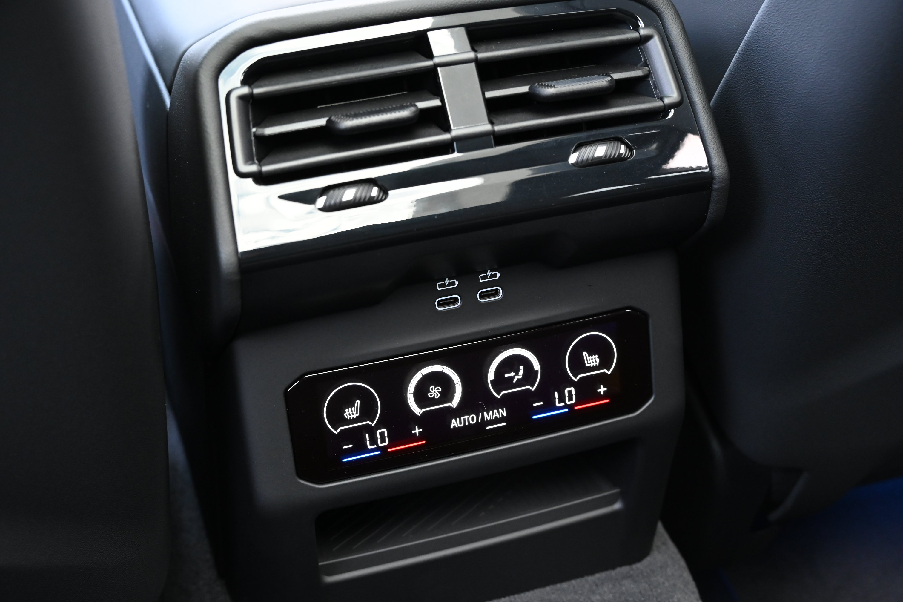 New 2027 BMW M5 Touring w/ M Driver's Package AWD/4WD image 32