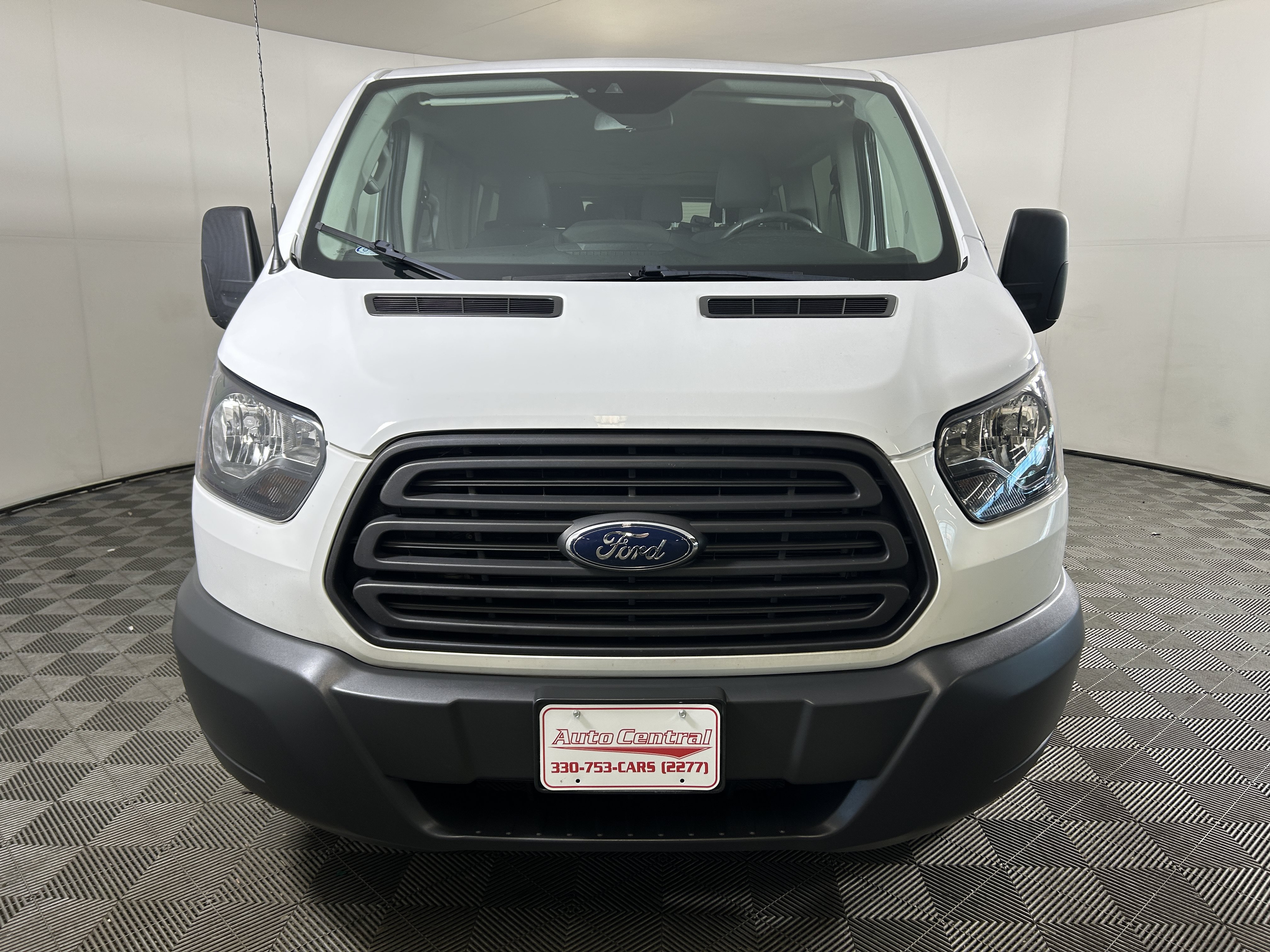 Used 2018 Ford Transit 350 XL RWD image 6