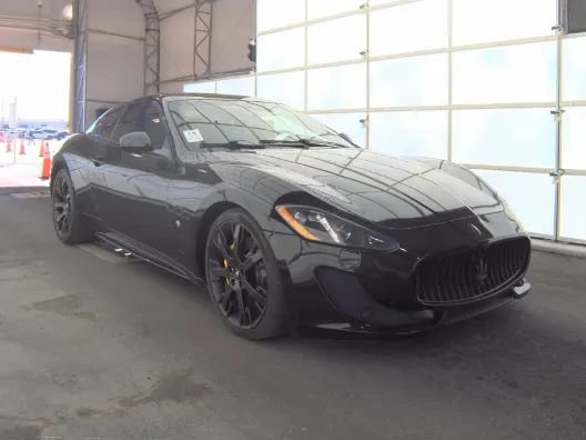 Used 2014 Maserati GranTurismo Sport image 3