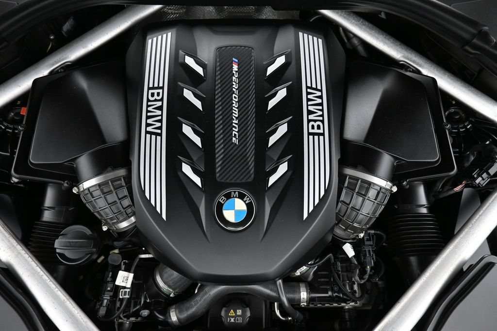 Used 2023 BMW X6 M50i w/ Climate Comfort Package AWD/4WD image 29