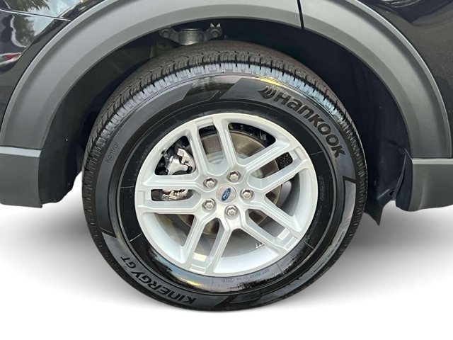 Used 2026 Ford Explorer Active AWD/4WD image 12