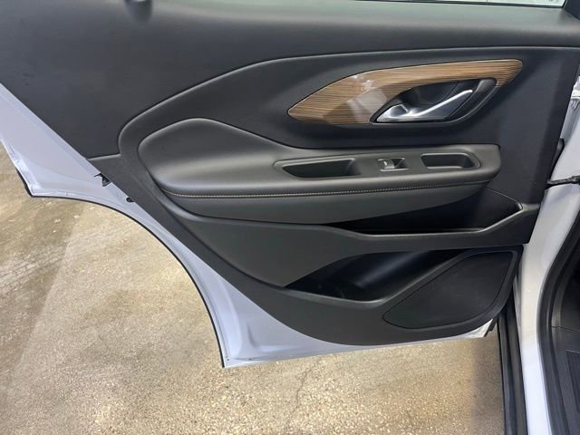 Used 2021 GMC Terrain SLE w/ Driver Convenience Package image 26