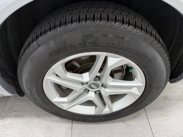 Used 2018 Audi Q5 2.0T Premium w/ Convenience Package AWD/4WD image 5