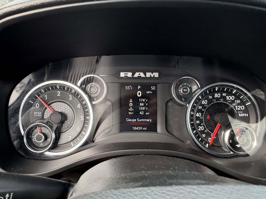 Used 2023 RAM 1500 Big Horn image 32
