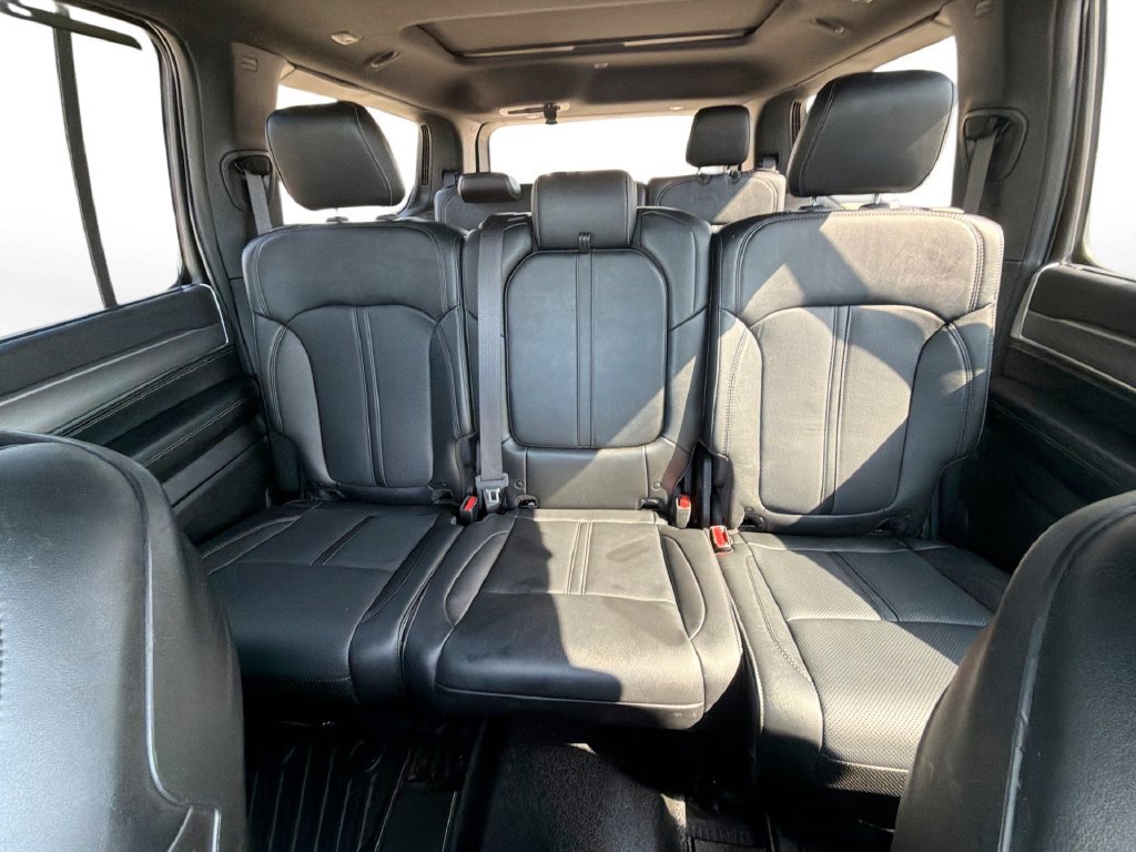 Used 2023 Jeep Wagoneer Series II RWD image 26