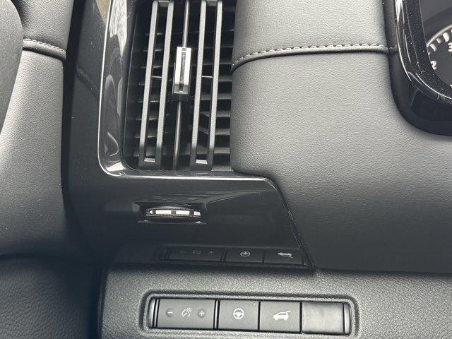 New 2026 Nissan Pathfinder SV image 20