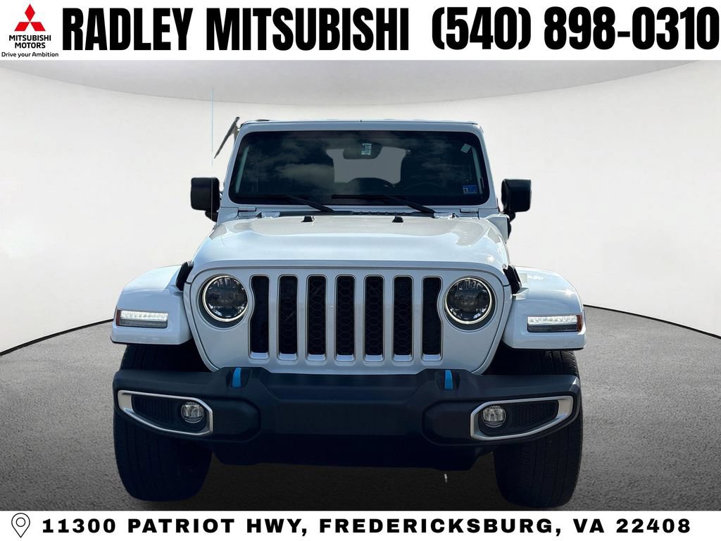 Used 2023 Jeep Wrangler Unlimited Sahara w/ Cold Weather Group AWD/4WD image 25