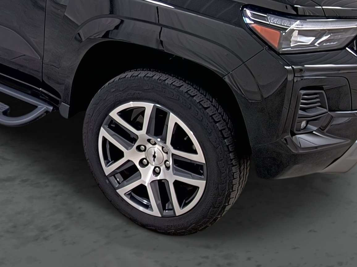 Used 2023 Chevrolet Colorado Z71 w/ Z71 Convenience Package 2 image 14