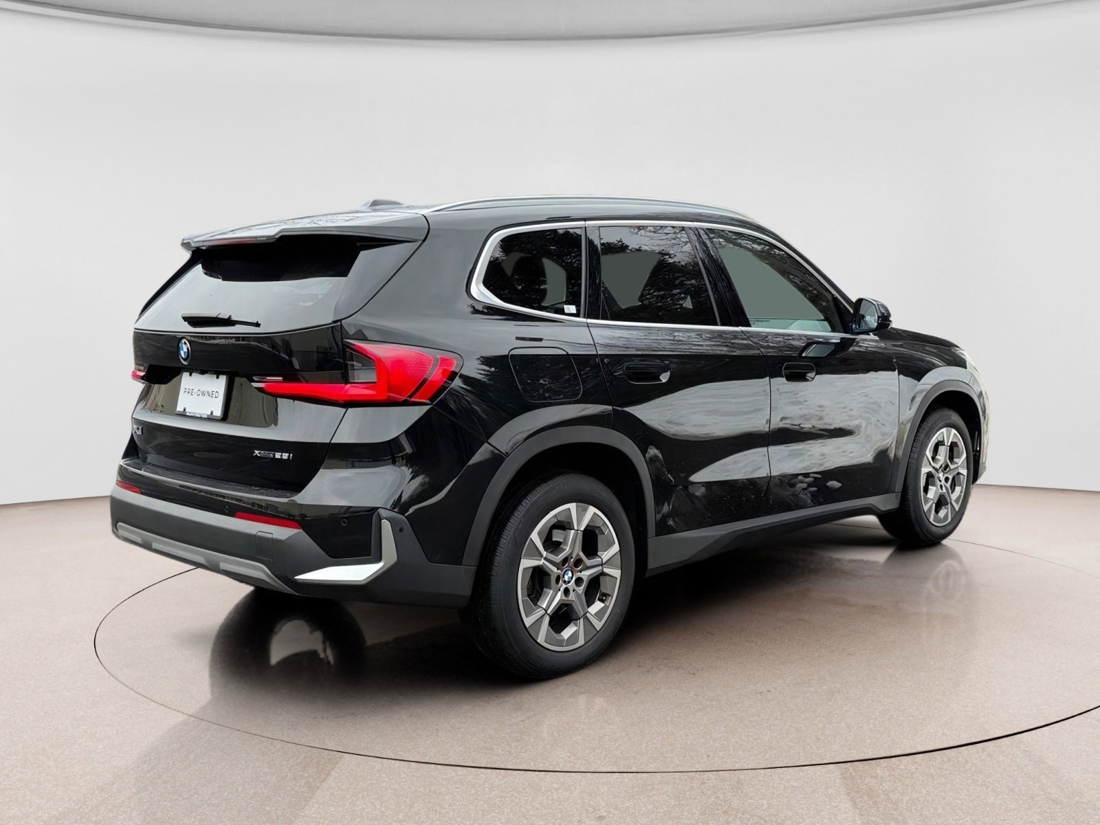 Used 2023 BMW X1 xDrive28i image 7