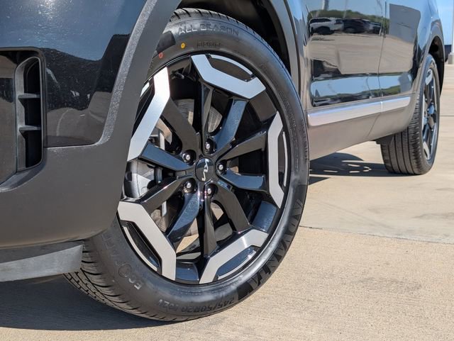 Used 2025 Kia Telluride S AWD/4WD image 2