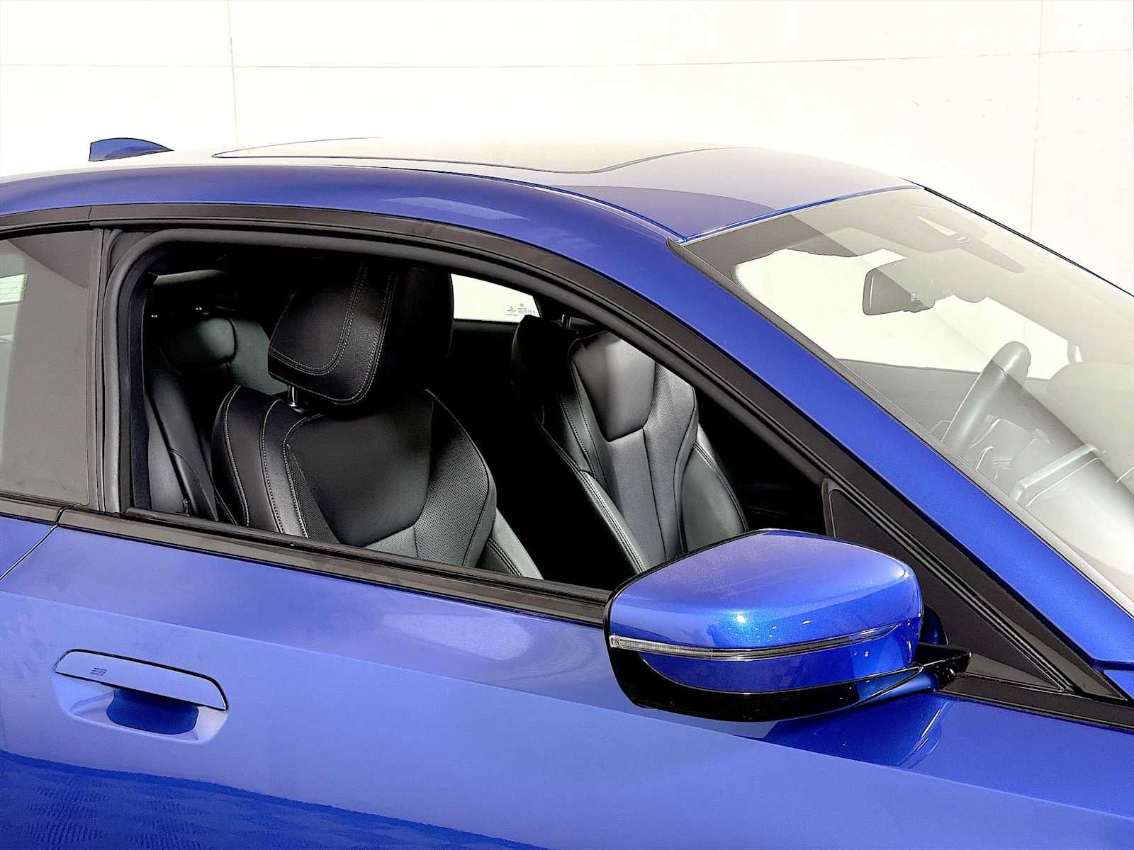 Used 2022 BMW 230i Coupe w/ Premium Package 2 RWD image 30