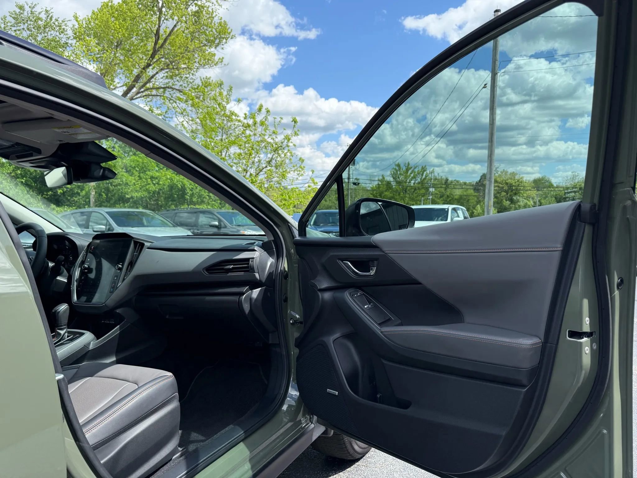 Used 2024 Subaru Crosstrek 2.5i Limited image 14