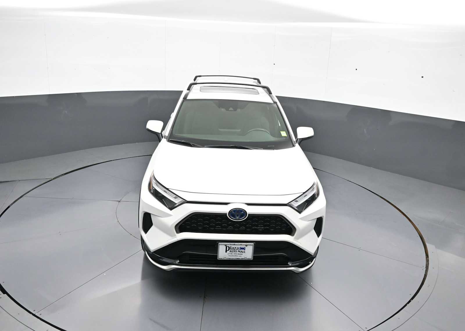 Used 2023 Toyota RAV4 SE w/ Weather & Moonroof Package AWD/4WD image 36