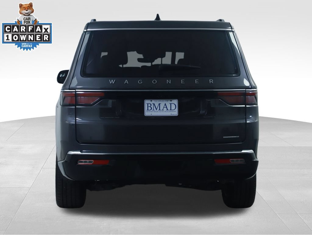 Used 2024 Jeep Wagoneer L Series II w/ Flexible Seating Group AWD/4WD image 11
