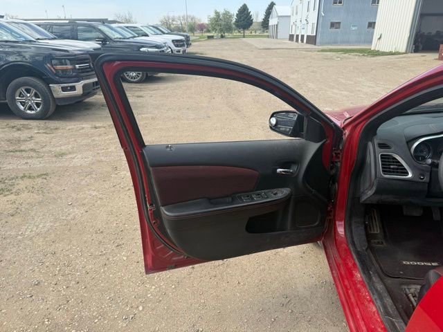 Used 2012 Dodge Avenger SXT Plus FWD image 12