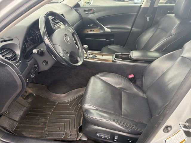 Used 2010 Lexus IS 250 AWD image 21