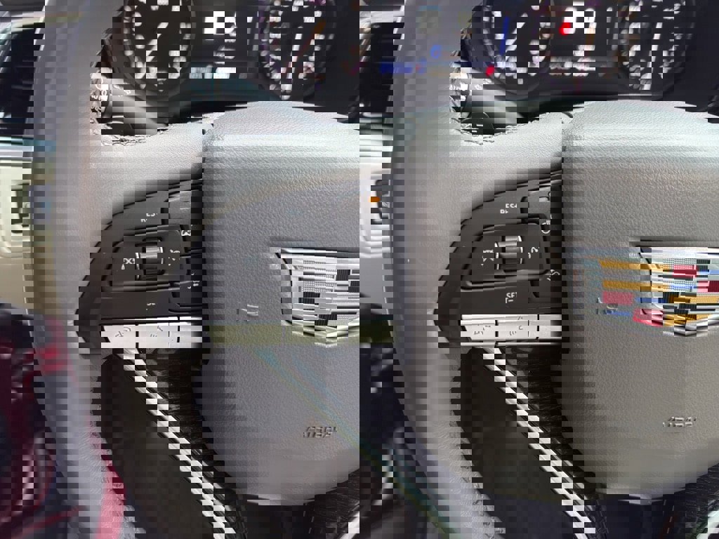 Used 2020 Cadillac XT6 Premium Luxury image 19