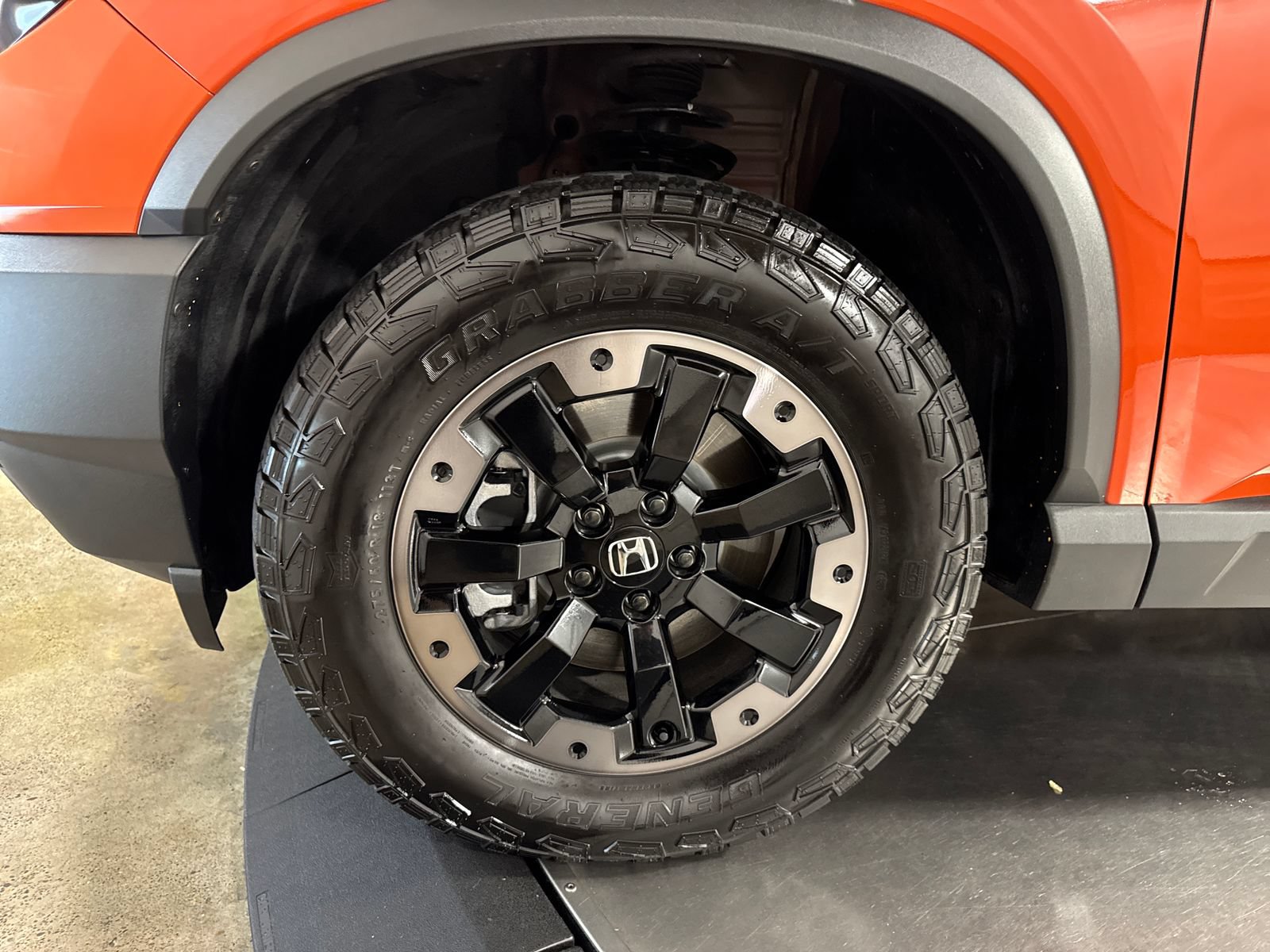 Used 2026 Honda Passport TrailSport Elite image 2