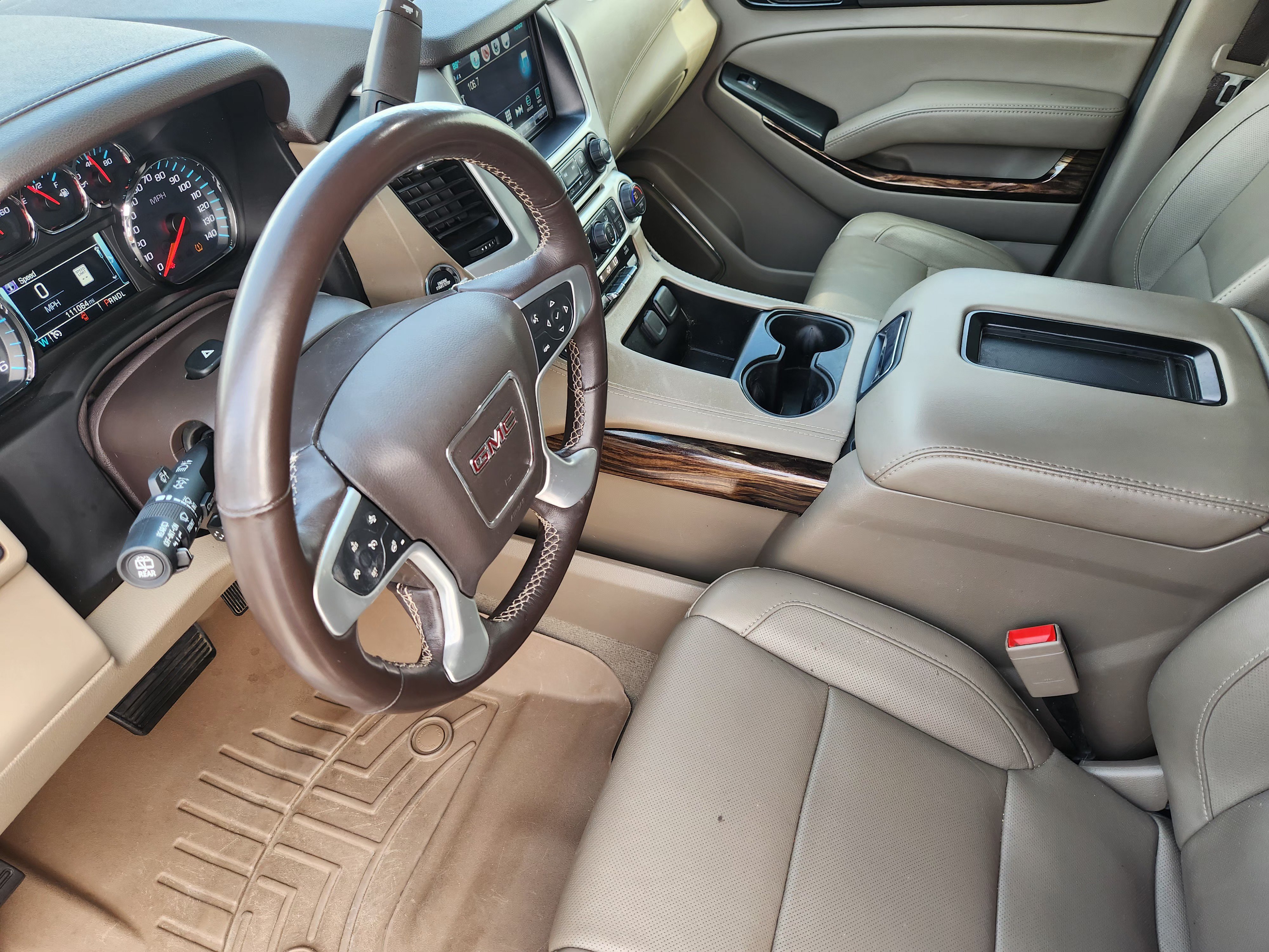 Used 2020 GMC Yukon SLT w/ Premium Edition RWD image 14