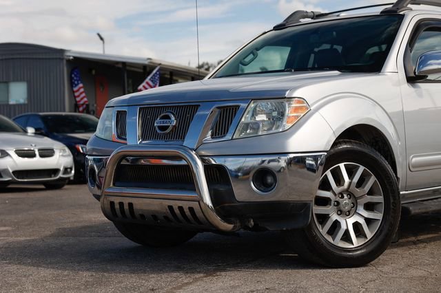 Used 2012 Nissan Frontier SL image 27