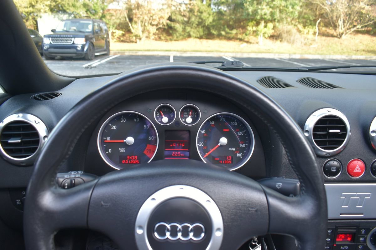 Used 2002 Audi TT 1.8T image 28