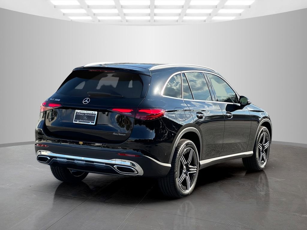 Used 2026 Mercedes-Benz GLC 300 image 6