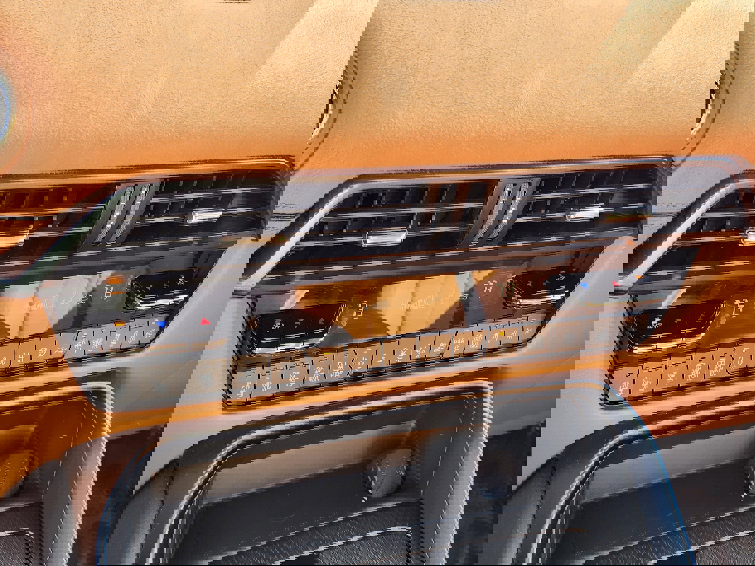 Used 2024 MAZDA CX-90 3.3 Turbo S w/ Premium Plus image 25