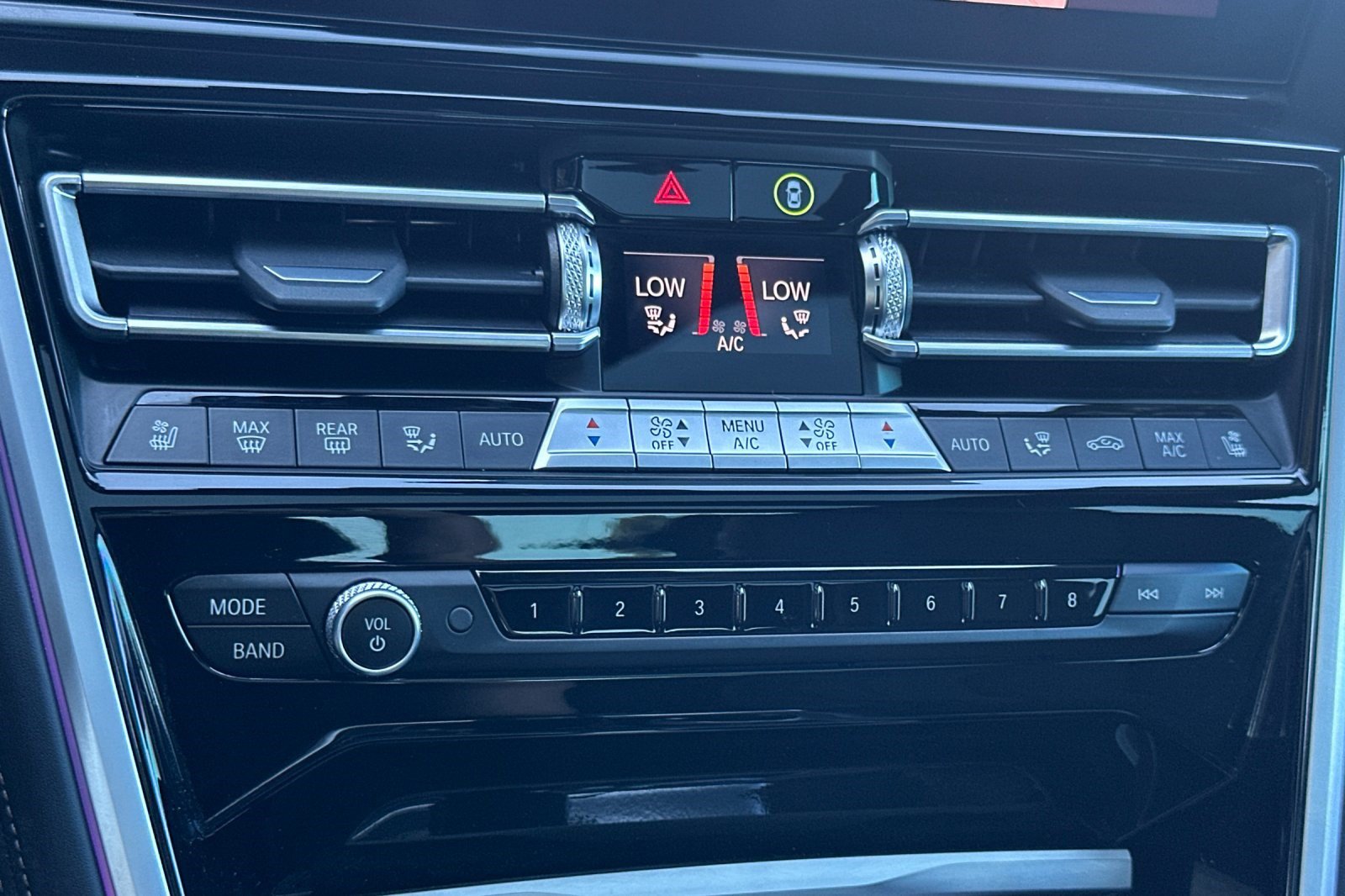 Certified 2024 BMW 840i Gran Coupe RWD image 25