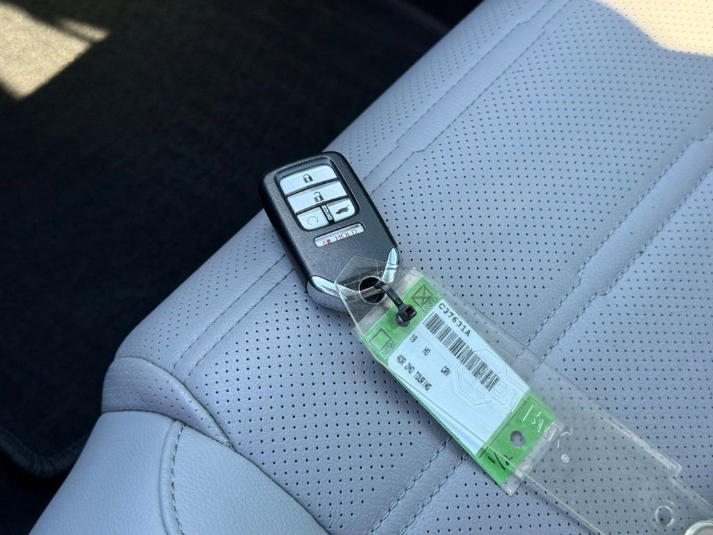 Used 2019 Honda CR-V Touring image 40