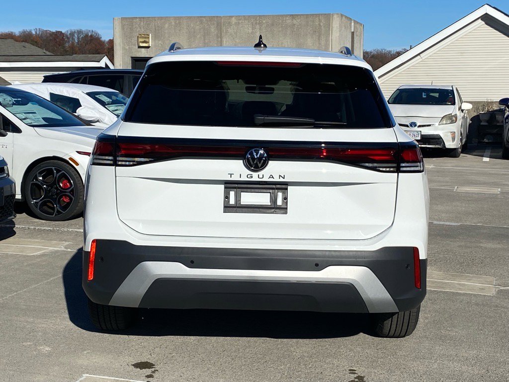 New 2026 Volkswagen Tiguan S image 4