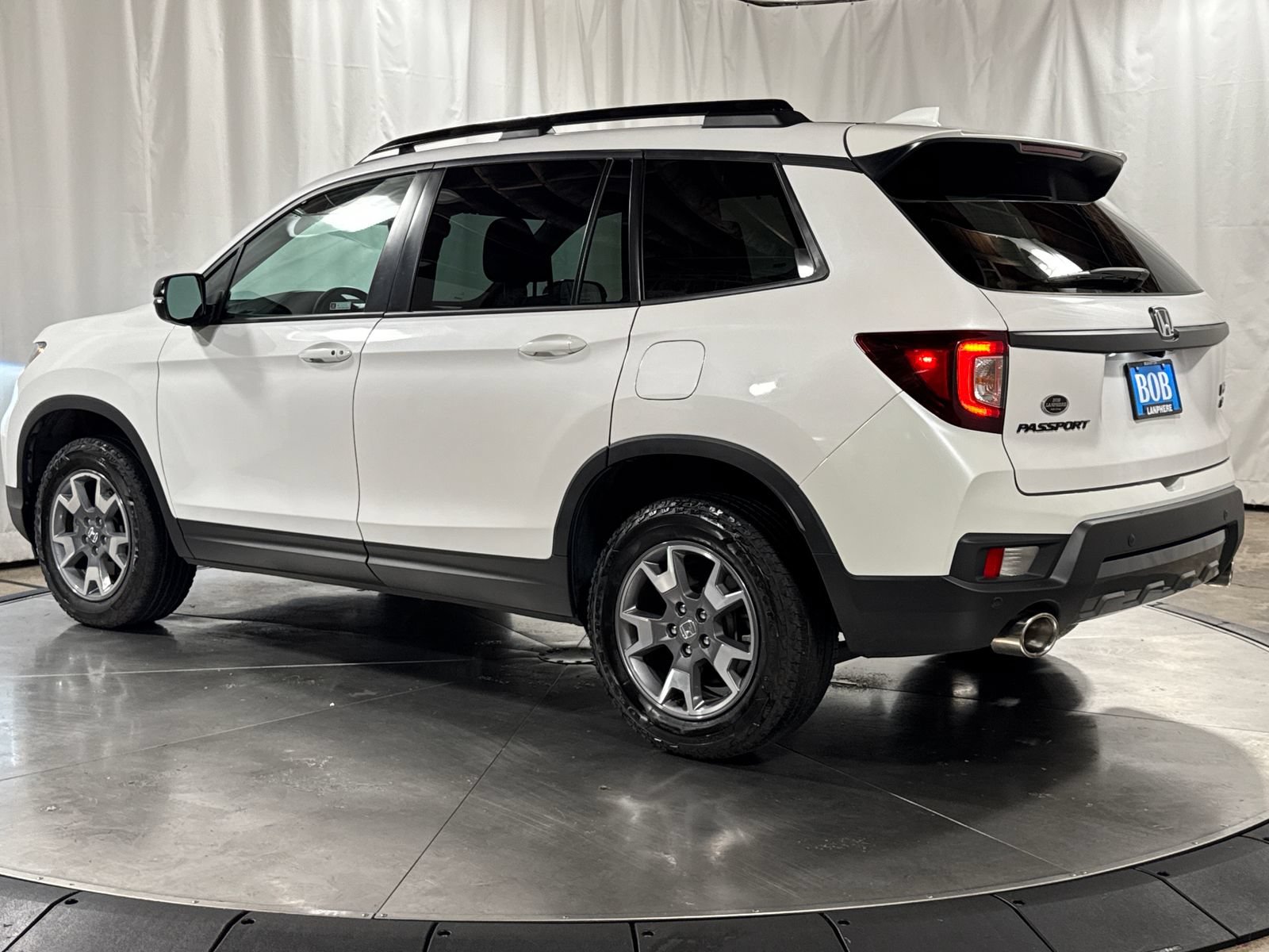Used 2023 Honda Passport TrailSport image 8