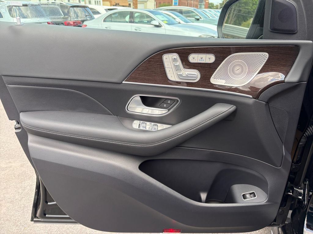 New 2026 Mercedes-Benz GLE 450 4MATIC image 17